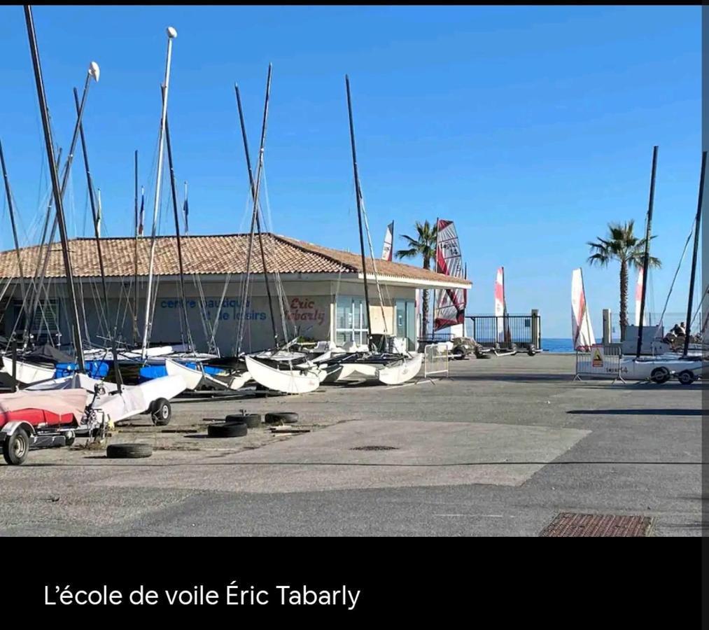 Bel Appartement Les Pieds Dans L'Eau Villeneuve-Loubet Exterior foto